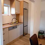 Sunny With 3 Bedrooms Trogir
