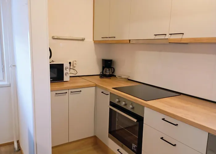 Sunny With 3 Bedrooms