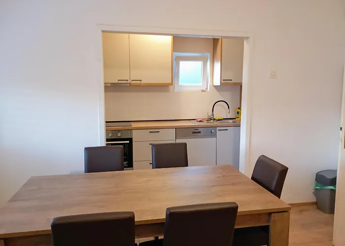 Sunny With 3 Bedrooms